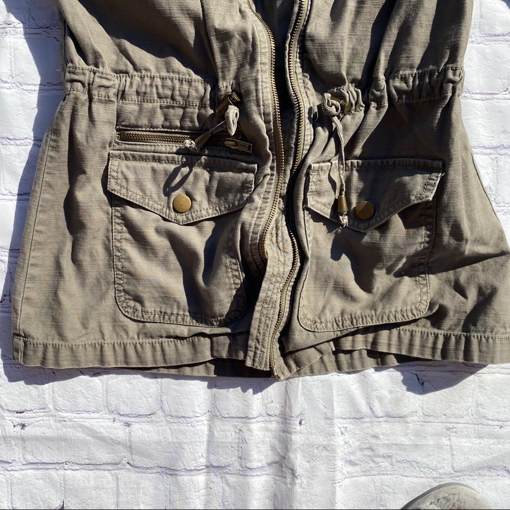 Utility Jacket - Picture 4 of 4